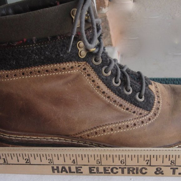 Cole Haan C09601 Mens Lace-Up Boots Size 8 Tan Leather w Gray Wool Made in India main image 5